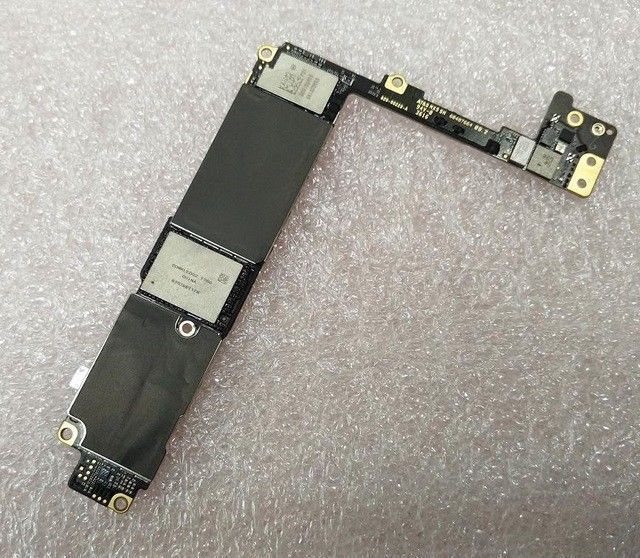 Apple iPhone 7 Plus 7P 128GB Logic Board Main Board Motherboard Unlocked Factory